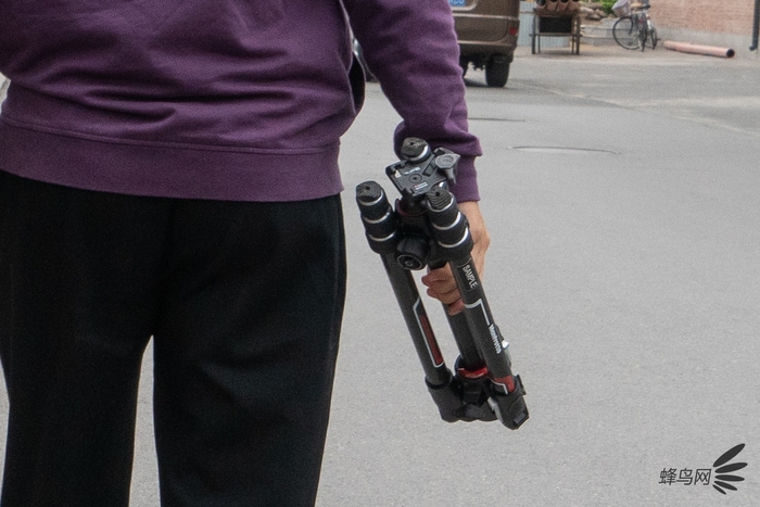 轻便性价比三脚架,轻便脚架