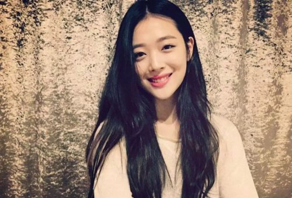 崔雪莉一生,崔雪莉一生的故事