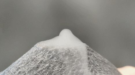 防寒挡风智能蓄热，穿一抵三、消除静电，一件衣服到底可以多牛？