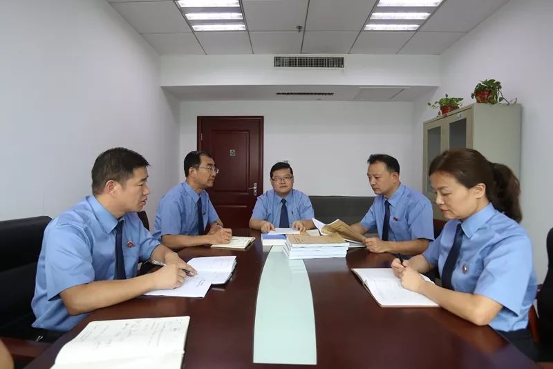 今天我当班检察院,今日我当班完整视频