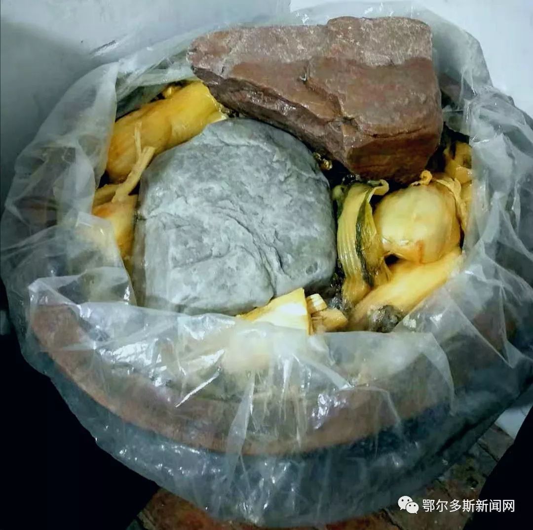 又到腌酸菜的季节,又到腌酸菜的时候