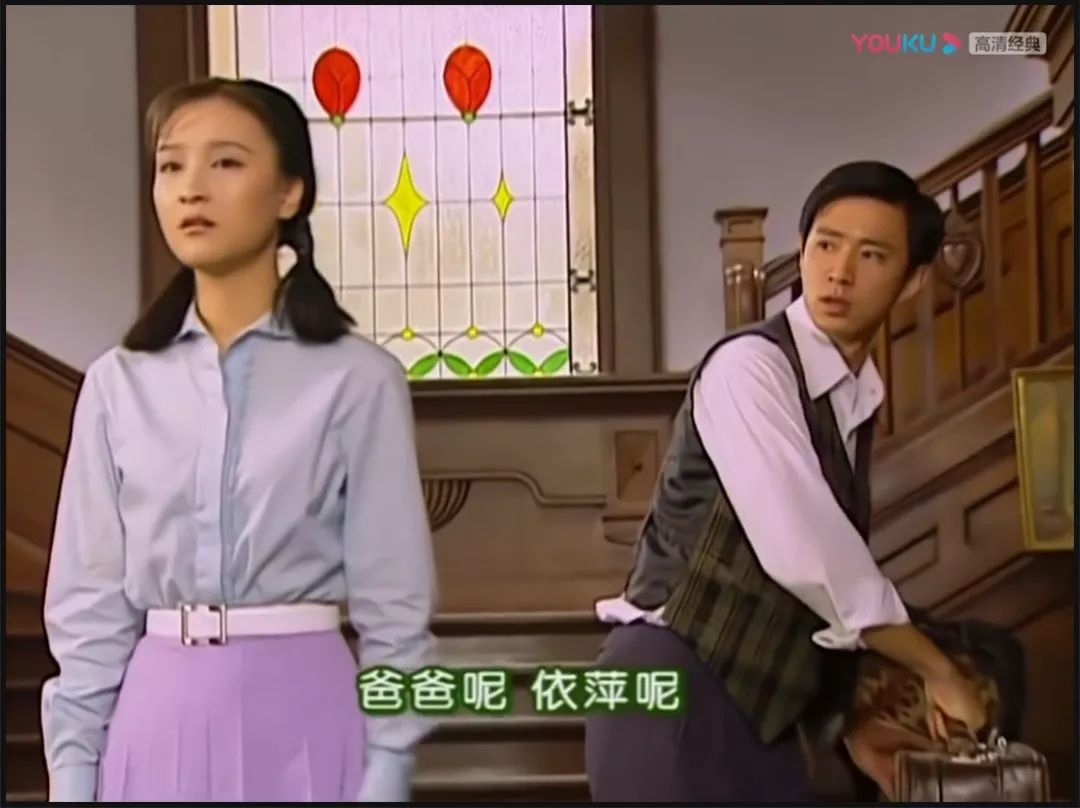 杜飞穿红色衣服,杜飞穿匡威