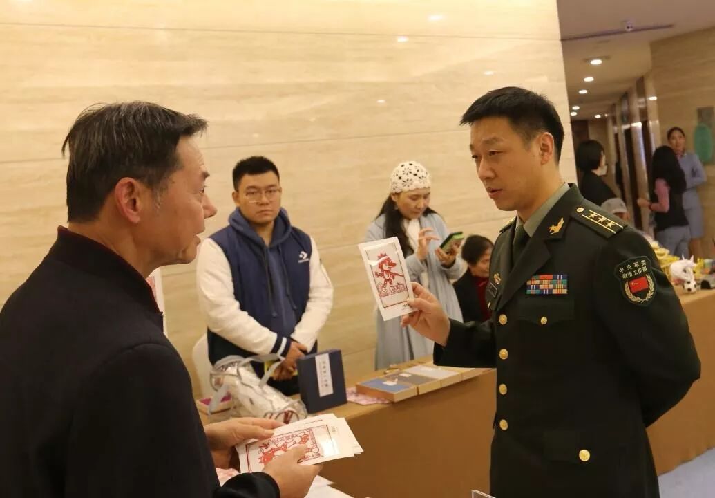 韩氏楚香、雕花剪纸亮相武汉军运会，原来背后有这么多故事