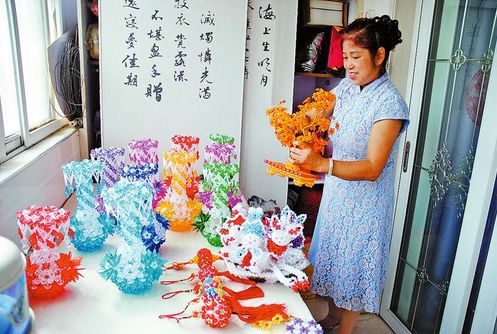 巧手编织民族情,巧手编织生活馆