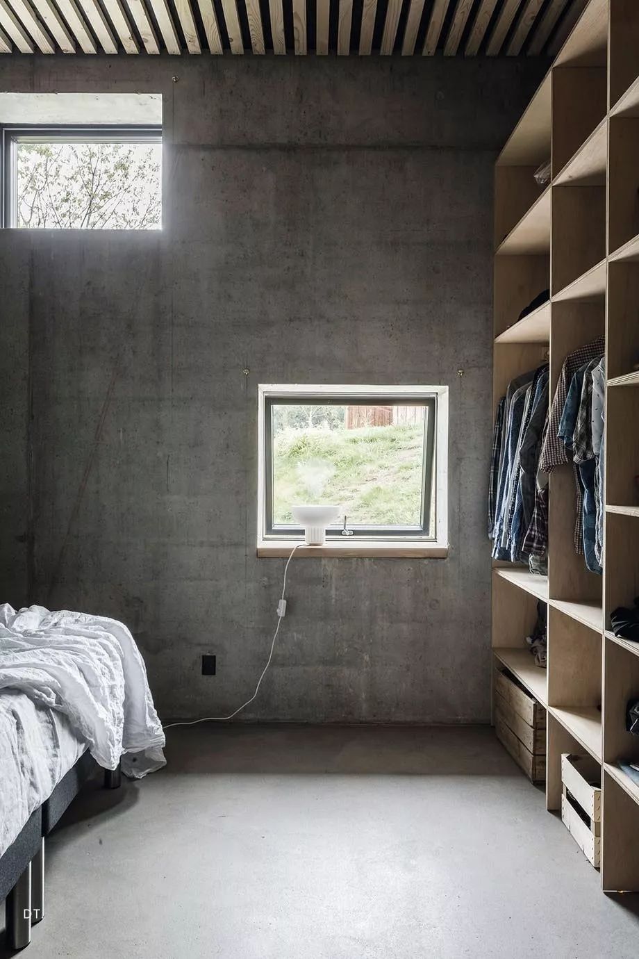 一面水泥墙惊艳了整个院子,水泥墙中式风格