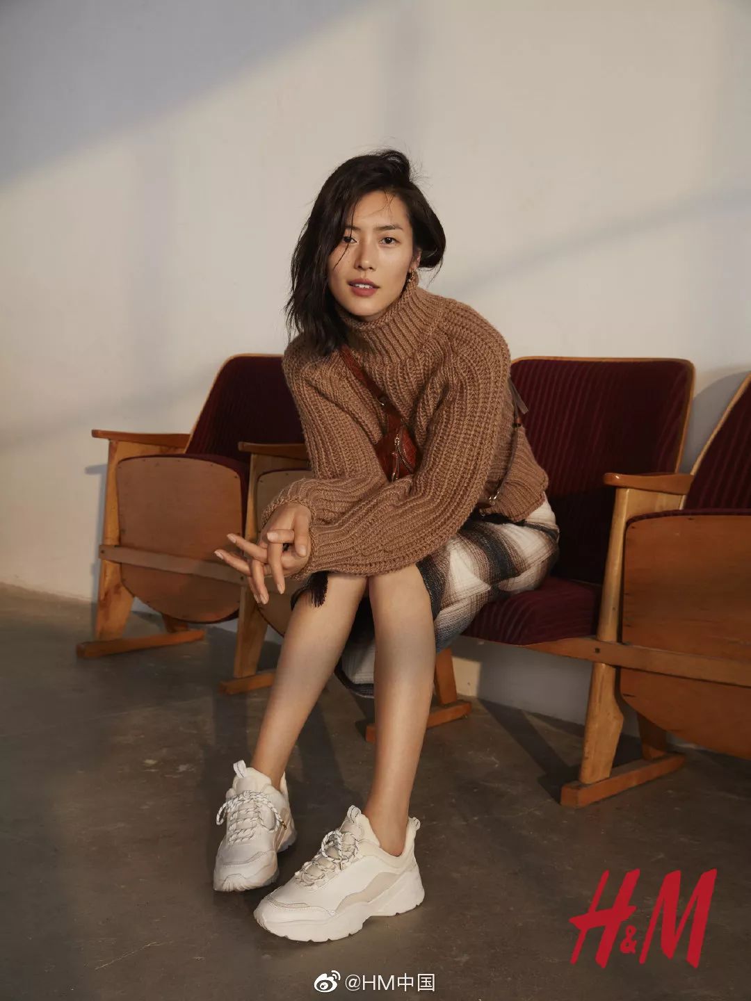 Fashion|秋冬毛衣挑选指南，助力慵懒又时髦的百变造型