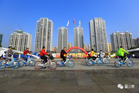 获职工摄影大赛金奖,首届群众舞蹈摄影大赛获奖公告