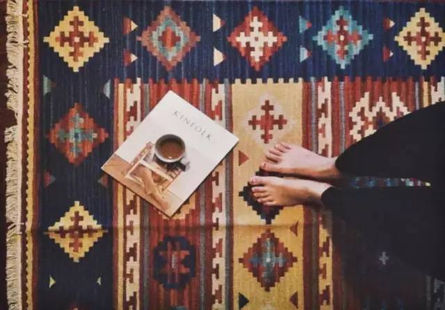 真皮沙发脏了用什么清洗最好,请问一下白色沙发脏了怎样清理