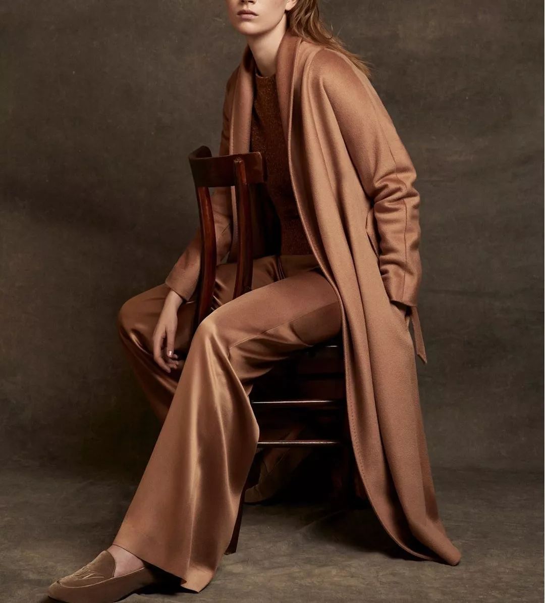 1/10价钱买奢品、法国小众品牌,MaxMara、Burberry同厂经典大衣