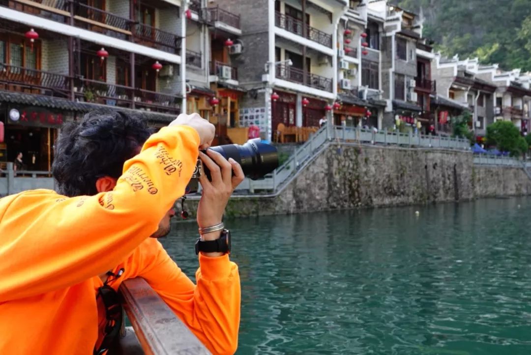 惊艳！日本小哥“约会”最美贵州