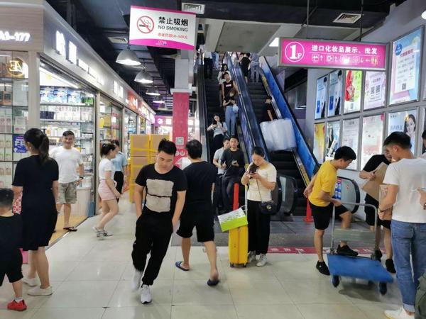 华强北手机市场变美妆批发市场,深圳华强北转型美妆城