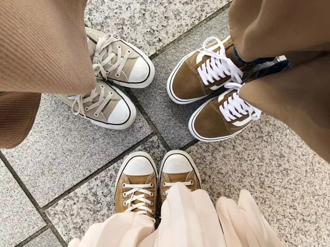 秋冬百搭女士运动鞋,今年最流行的冬天运动鞋百搭