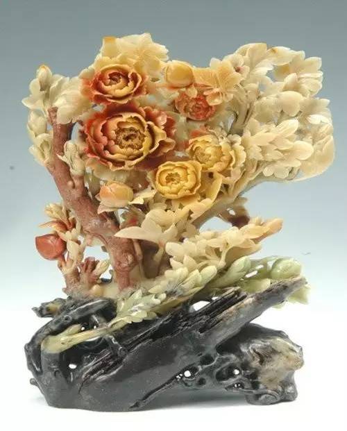 美玉“开花”,艳而不俗