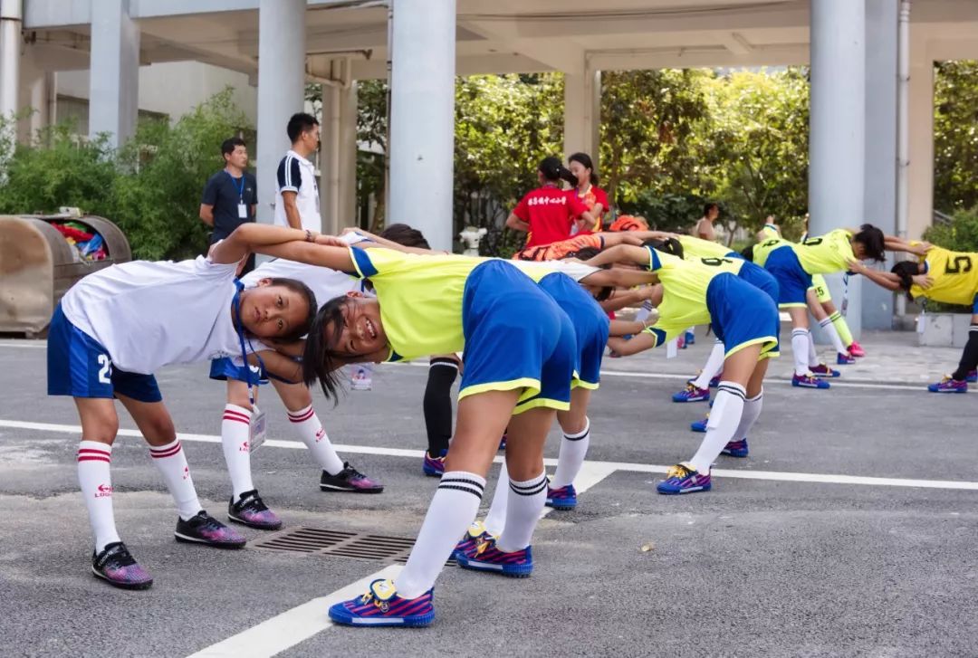 全国校园足球试点学校名单,阜南青少年校园足球队
