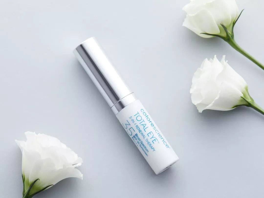 一款超值眼霜,一支2000元的眼霜能治眼袋