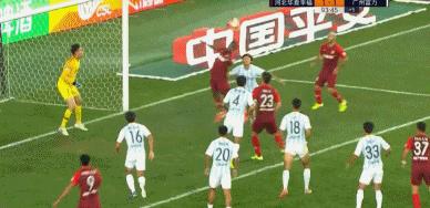 河北华夏马尔康进球,富力4比2扎哈维
