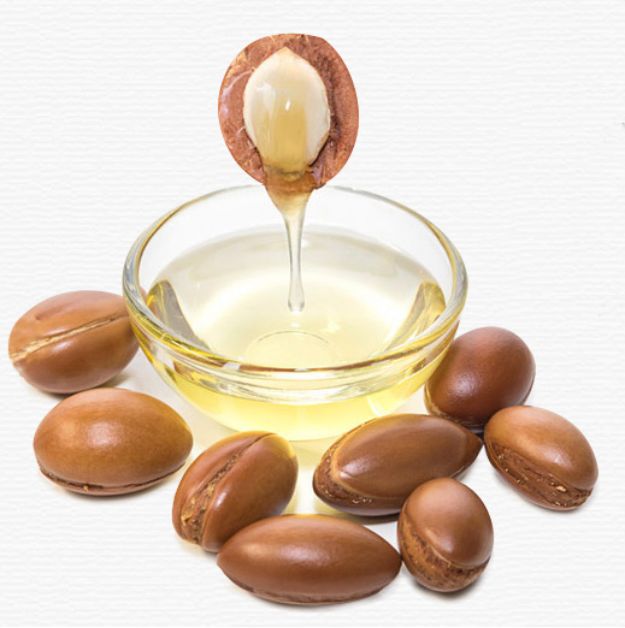 足部护理保湿防干裂去死皮,干燥足部保湿霜