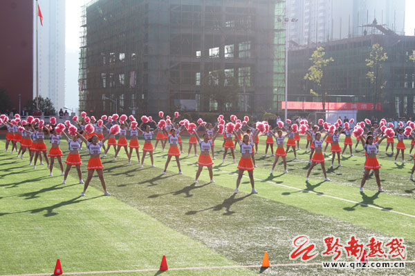 奋力拼搏勇争第一,顽强拼搏勇争第一