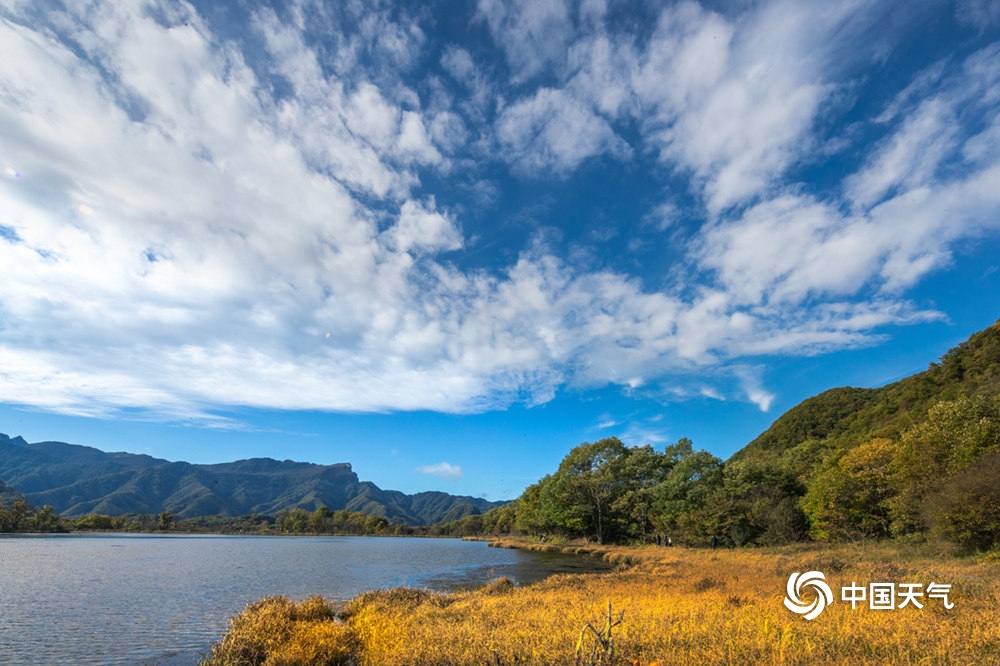 神农架雾蒙蒙,湖北神农架冬日云海浩瀚