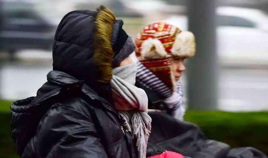 低温辐射供暖与辐射供冷,挨冻会不会消耗体内更多热量