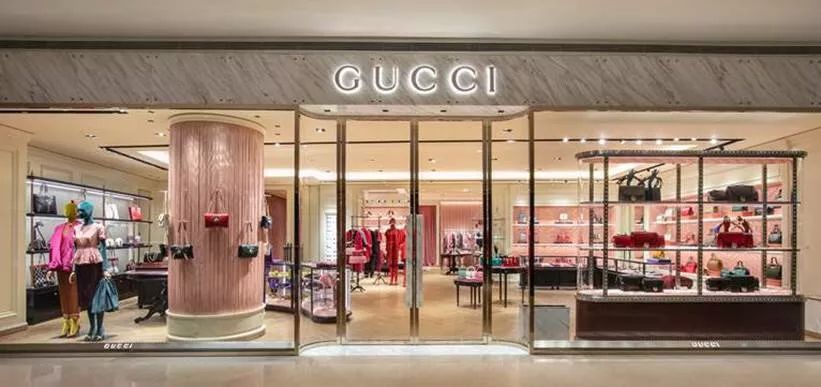 早报|开云不太可能与LVMH“抢”Tiffany；深圳破获3.2亿特大奢侈品*私走**案，以及海澜之家、雅戈尔、维格娜丝等财报