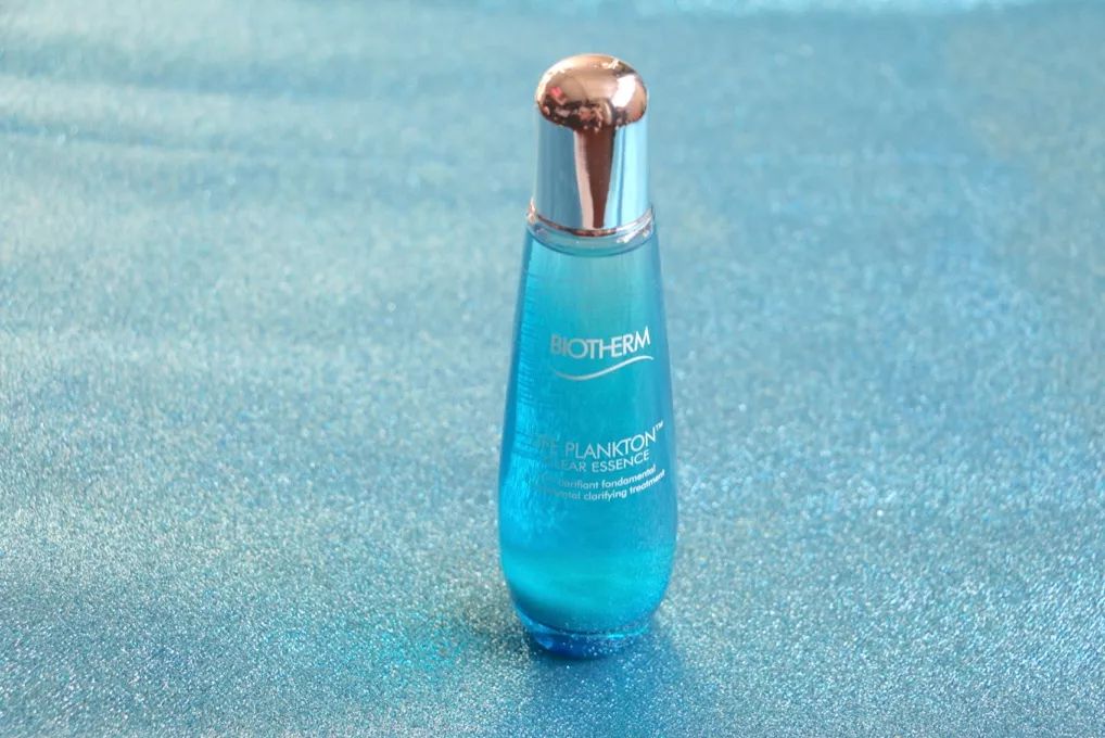 港风穿搭俏皮可爱,港风韵味十足