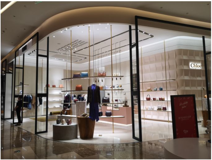 进魔都7个月，“不被看好”的老佛爷百货变了