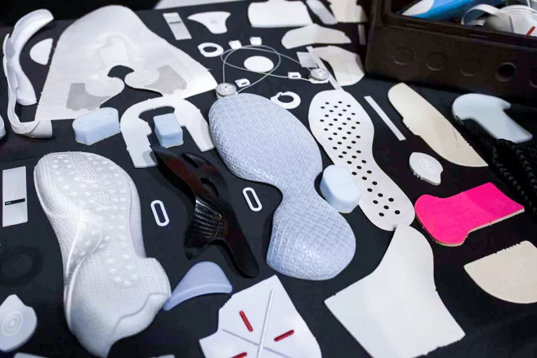 李宁最近爆料新鞋,中国李宁2019鞋子