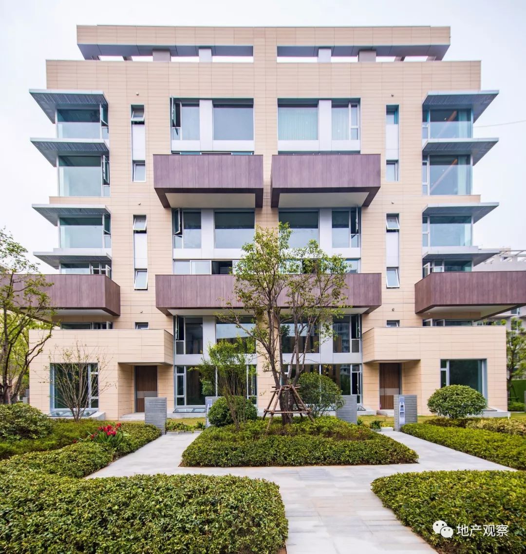 这家房企零踩线盈利能力持续领先,这家上市房企