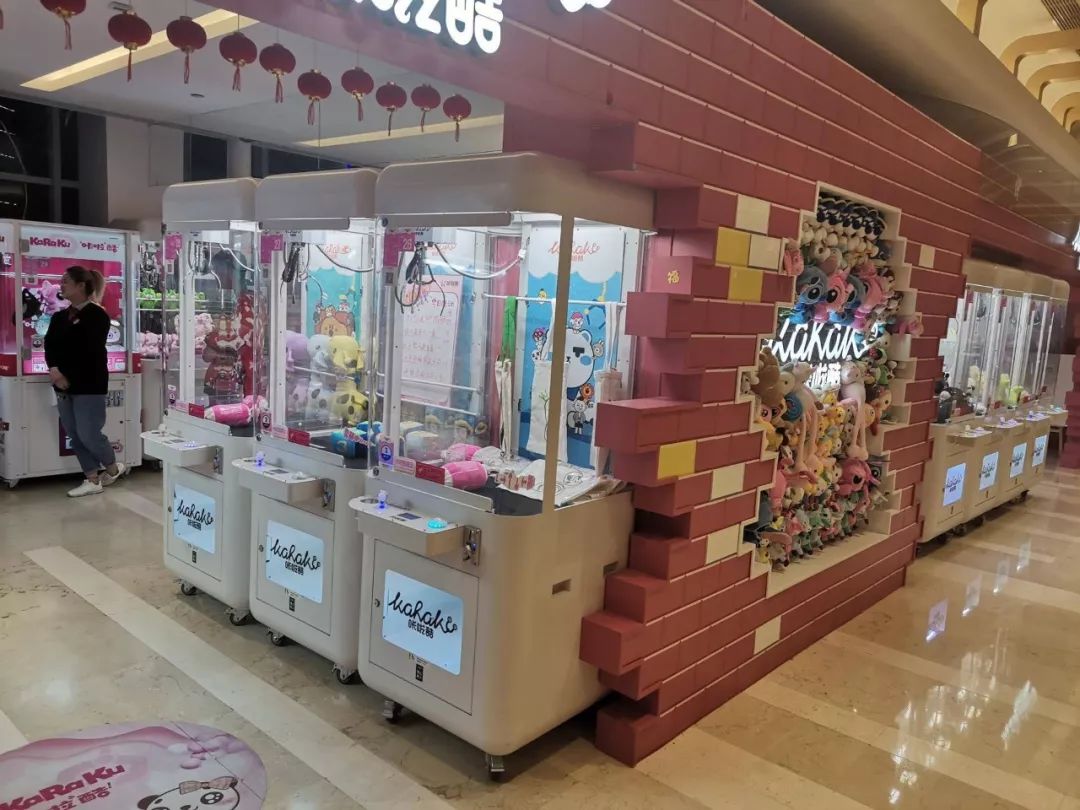 抓娃娃机躺赚？揭秘盲盒、泡泡玛特等产品「低投入、高回报」背后的残酷真相