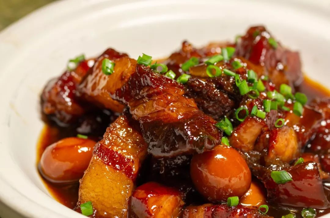 哪里的猪肉最好吃为什么,猪肉哪个部位煮着吃最好吃