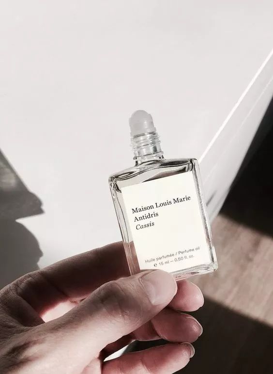 再火的衣服没有这个细节，也很难精致起来