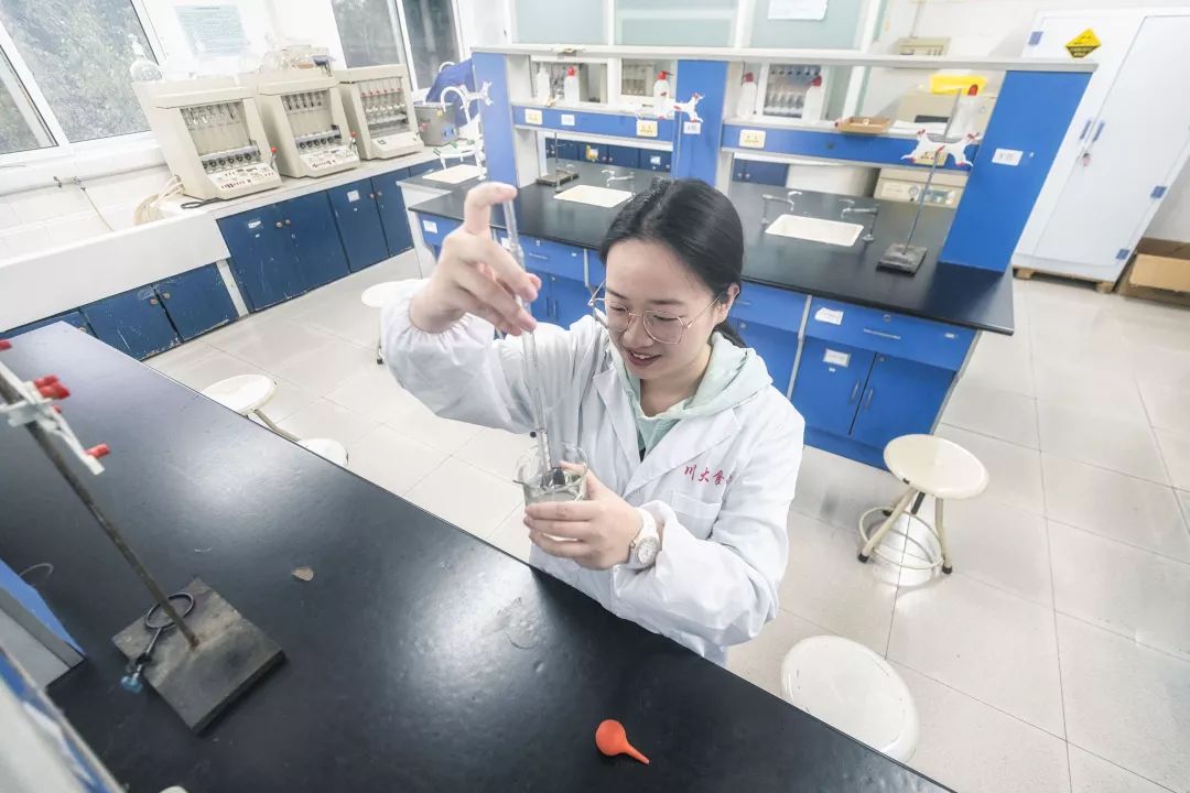 你好，我们是工！科！生