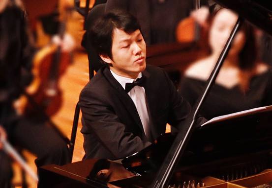 钢琴独奏音乐会武汉,现代钢琴协奏曲音乐会