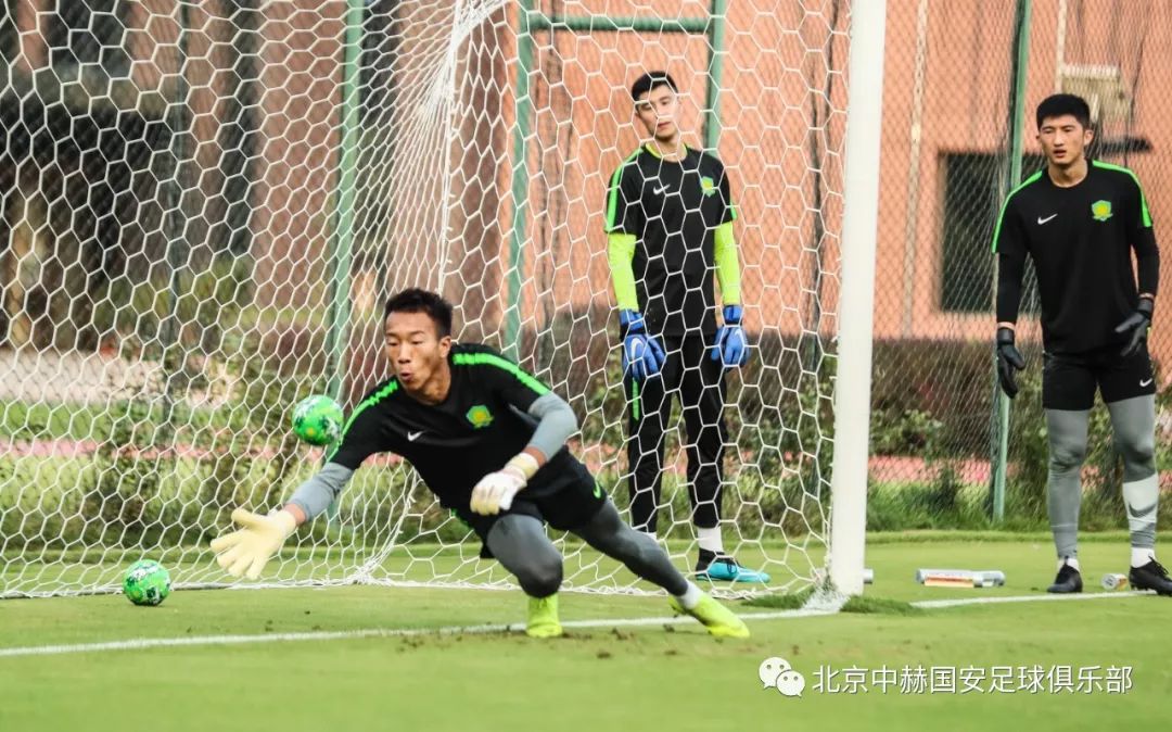 青训丨马昆越：场上学习杨智场下学习侯森