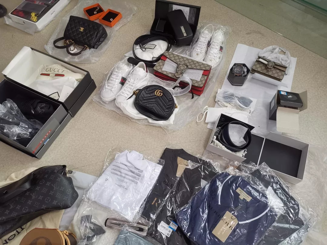 深圳海关涉案财物拍卖,烟台海关违法拍卖