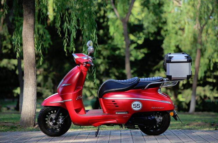 标致django150sport座高多少,两万左右复古踏板推荐