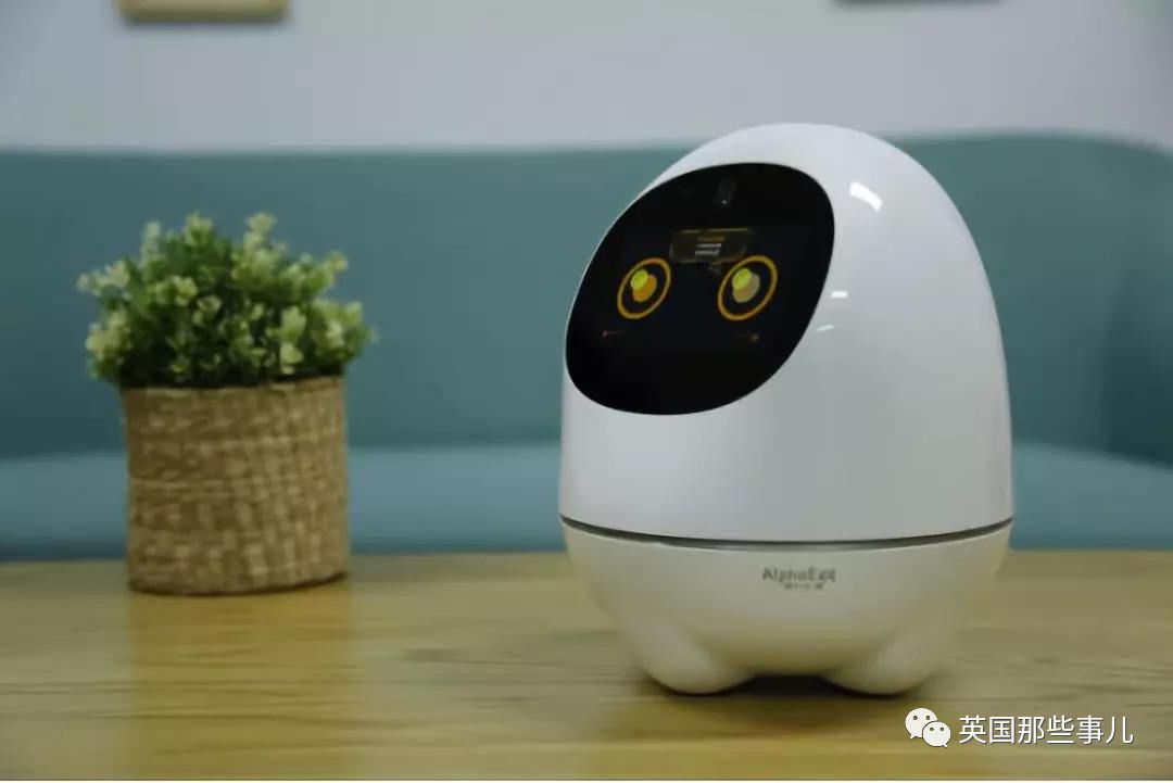 在拼多多买东西送女孩会怎样,拼多多买礼物送人会觉得廉价吗