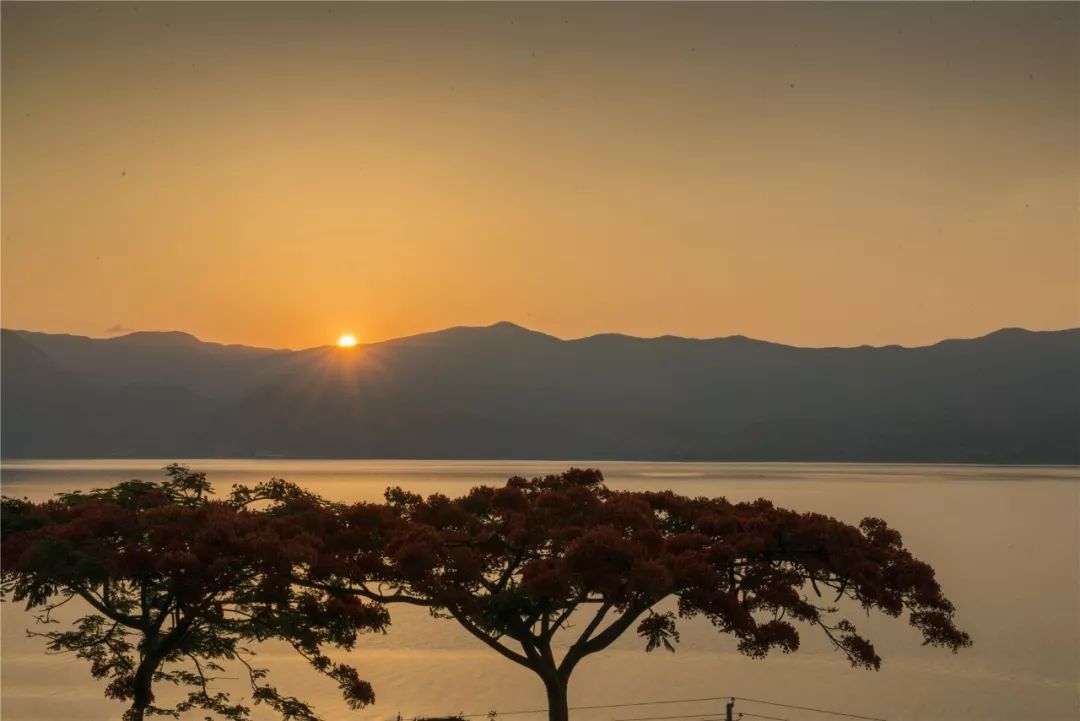 关于一张去丽江的旅游图,100张丽江照片