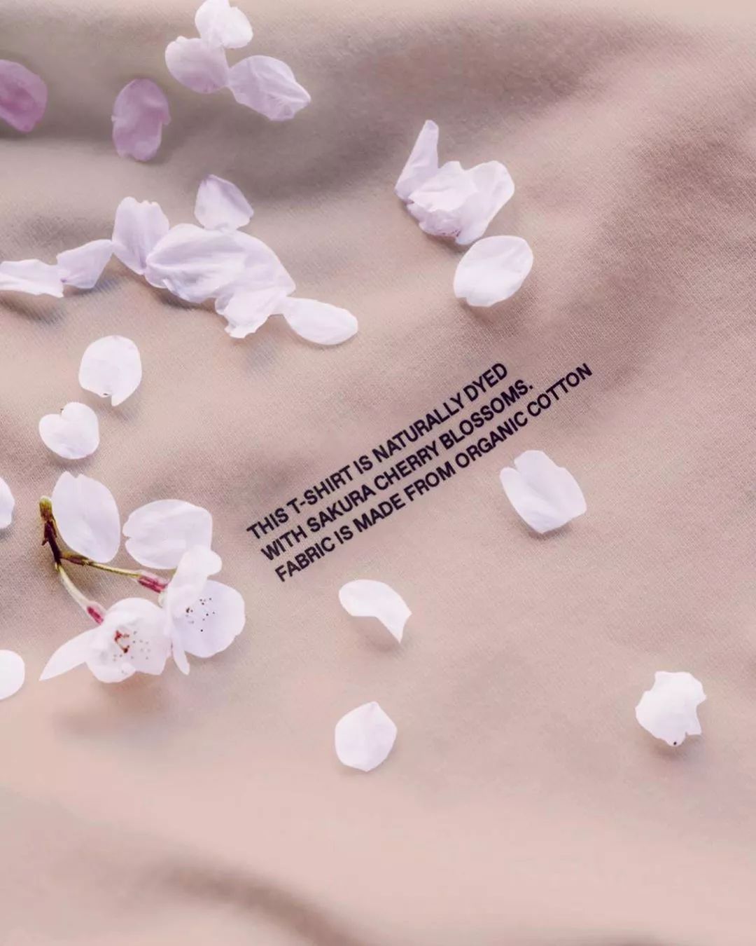 一千朵花填充出的「羽绒衫」|会烂吗？保暖吗？