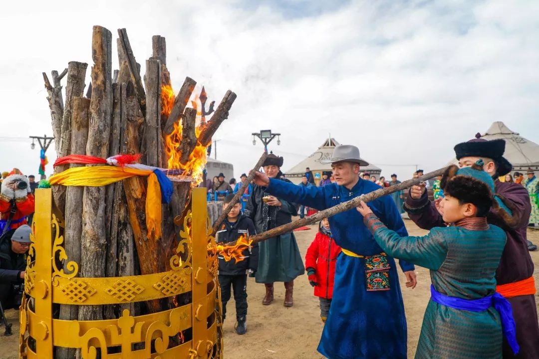 购买年货年味十足,购新春年货