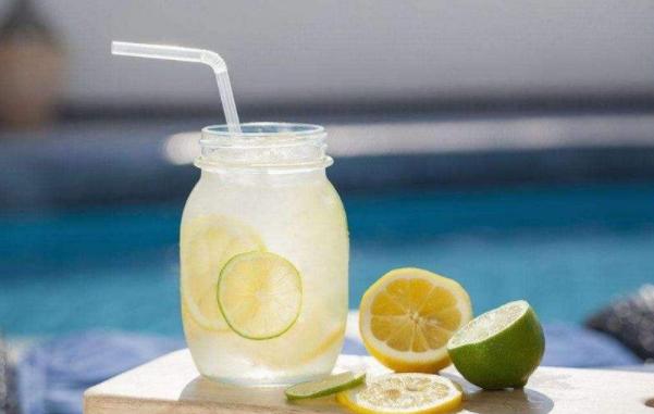 口渴时你会选哪一杯？凭第一直觉！测测你来年的新运势