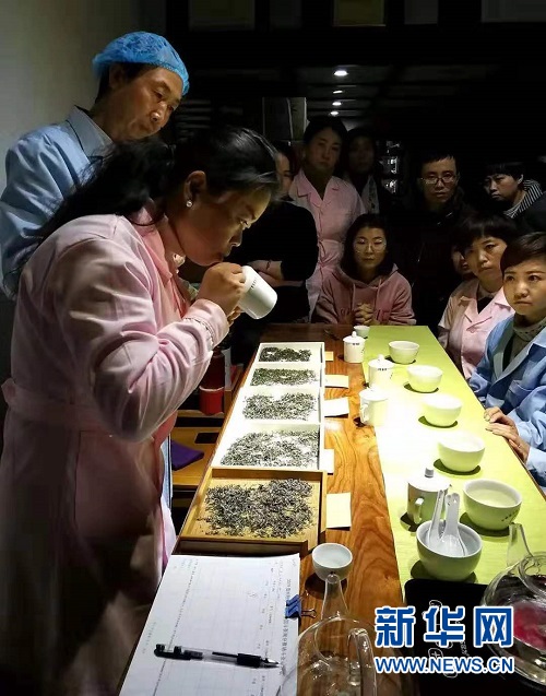 雪中送炭三冬暖上一句,雪中送炭三冬暖恶语伤人六月寒