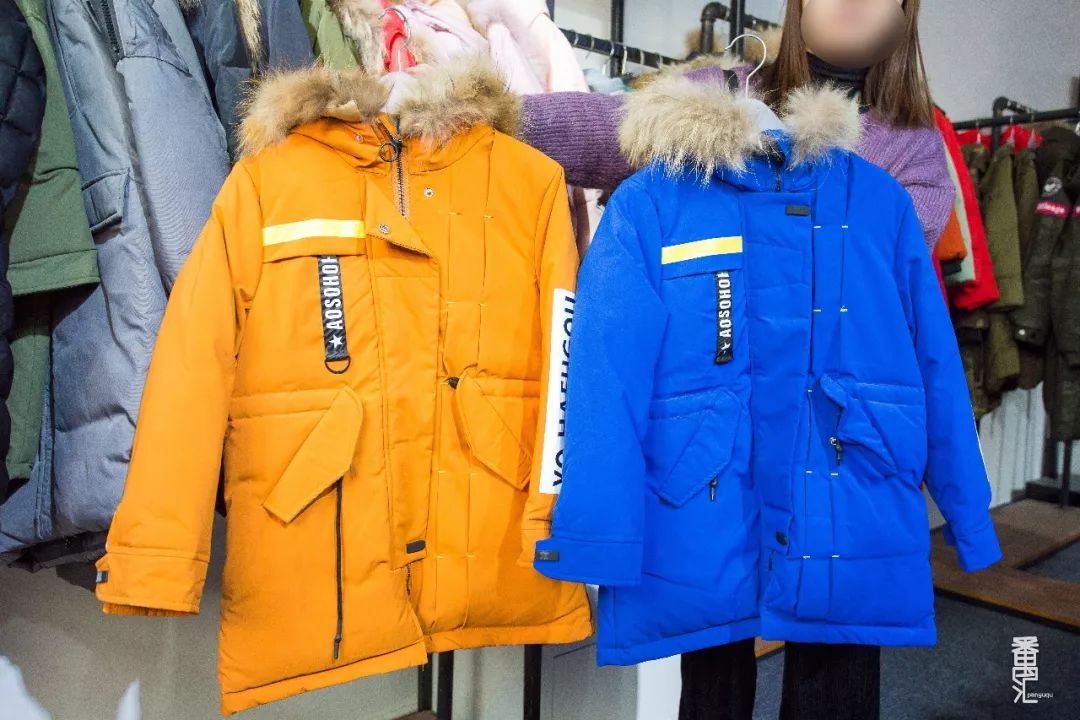 品牌羽绒服工厂99清仓,番禺南村羽绒服厂家清仓