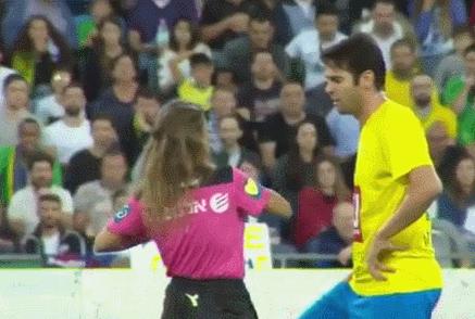 大哥你的笑容要溢出屏幕了，收住收住，2019搞笑体育动图集锦来了