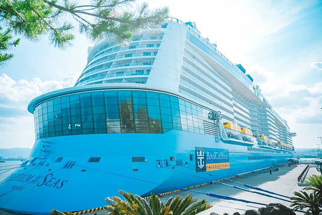 缱绻冬日，一场关于夏日游轮的狂欢礼赞