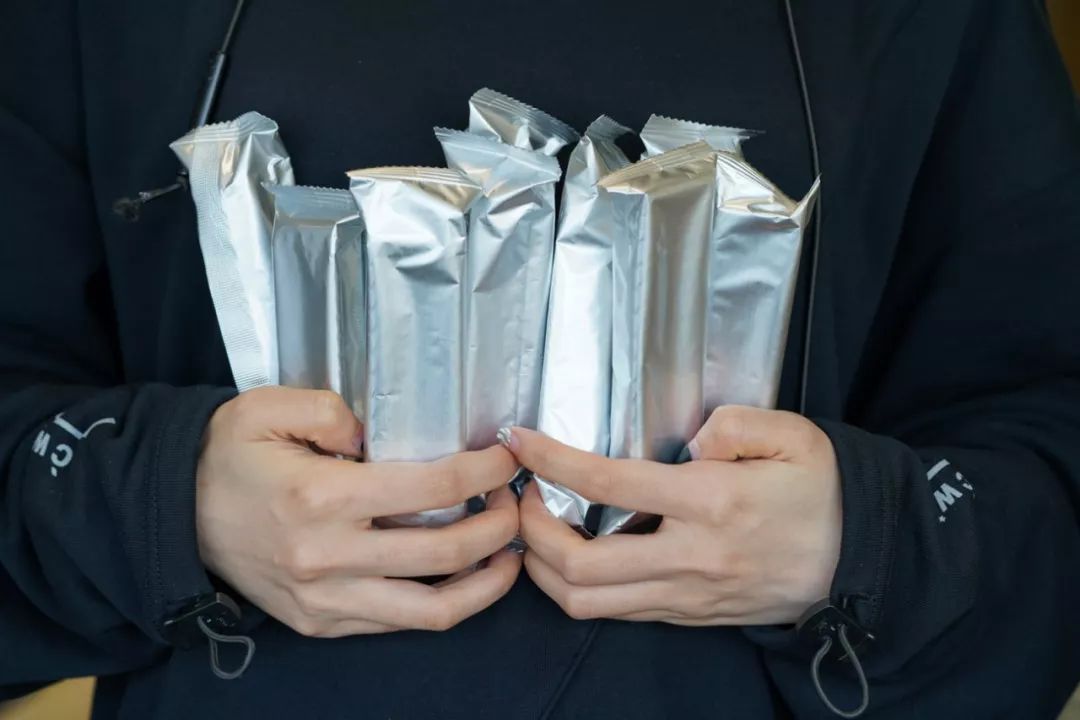 夹心牛轧糖蛋卷,手工牛轧糖雪花酥最简单