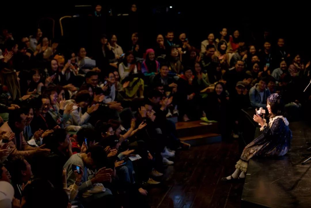 年轻时我们在乌镇,小时候的夜晚乌镇