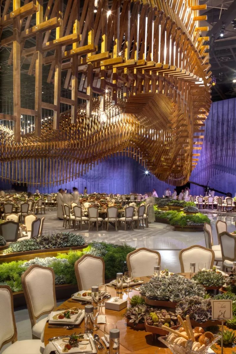 前院办婚礼后院摆酒席,这才是婚礼真正应该有的样子