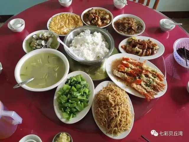 七彩贝丘湾海滩,七彩贝丘湾攻略